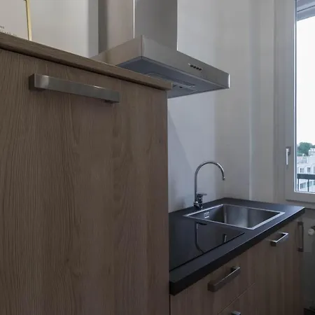 Apt24 - Modern With Balcony * Milan